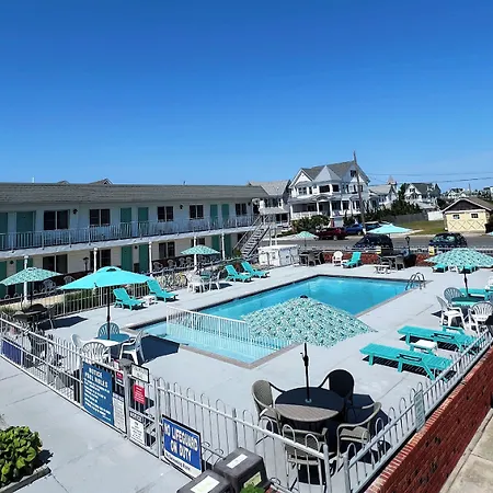 The Jetty Motel-2