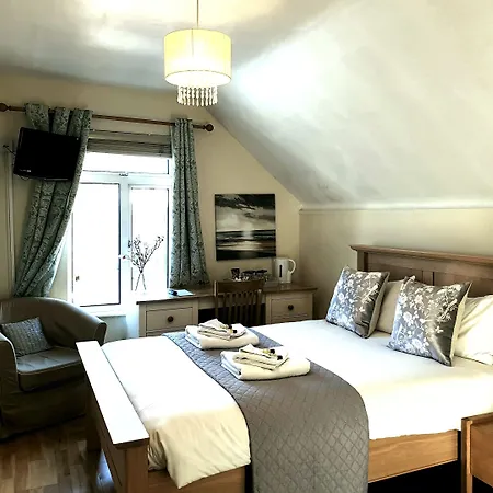 Oyo Lina Guest House-3