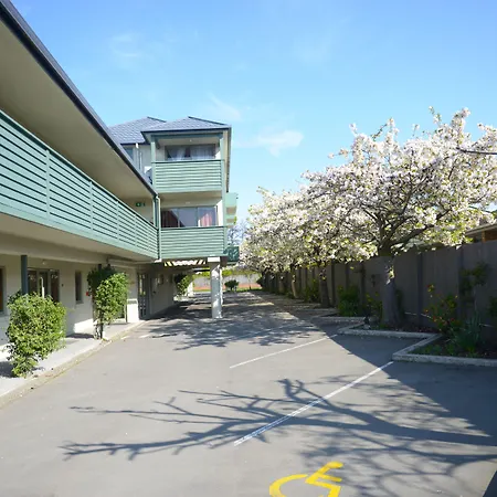 Central Park Motor Lodge-2