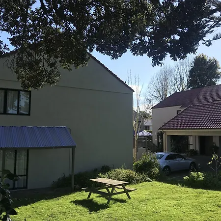 Royal Park Lodge-3