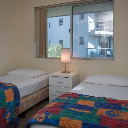 Surfers Tropique Holiday Apartments-3
