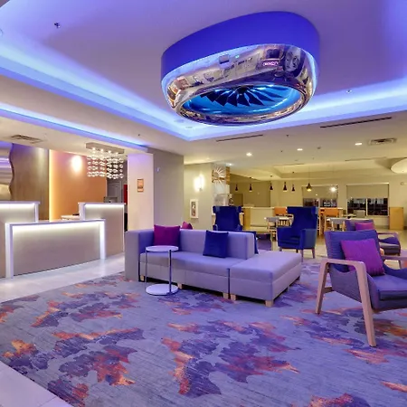 La Quinta By Wyndham Dallas Love Field-2