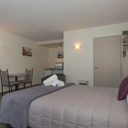 Alexis Motel & Apartments-3