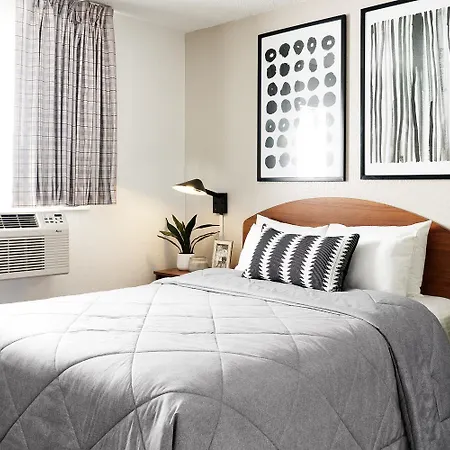 Intown Suites Extended Stay Charlotte Nc -East Independence-2