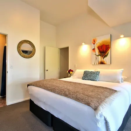Balmoral Lodge-3