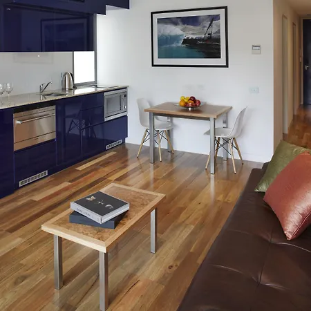 Salamanca Wharf Hotel-2