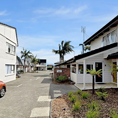 Takapuna Motor Lodge-2