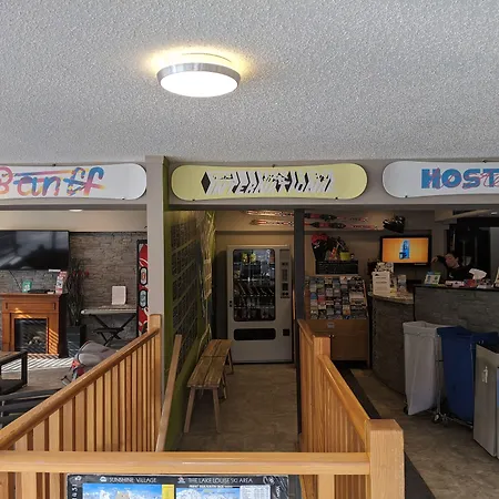 Banff International Hostel-3