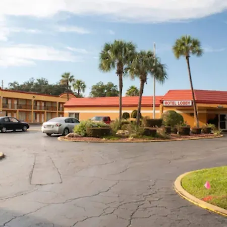 Scottish Inn Downtown Jacksonville-2