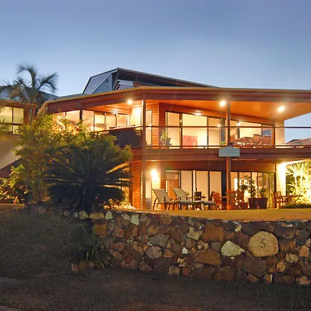 Airlie Waterfront Bed & Breakfast-2