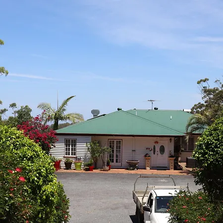 Hilltop On Tamborine-3