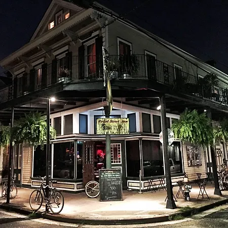 Royal Street Inn & Bar-3