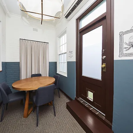 Bridgeview Hotel Willoughby-3