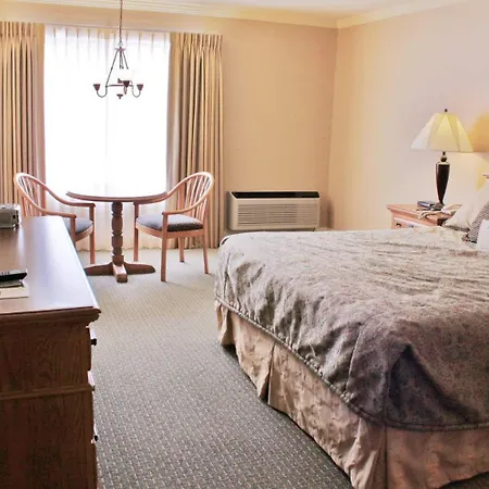 Columbus Inn-2