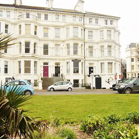 The Ellesmere Hotel Eastbourne-3