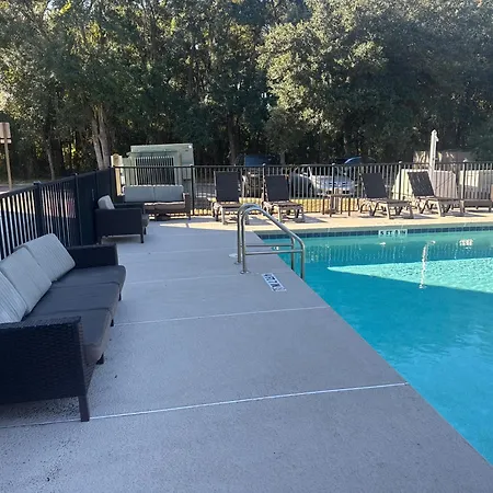 Microtel Inn & Suites By Wyndham Jacksonville Airport-3