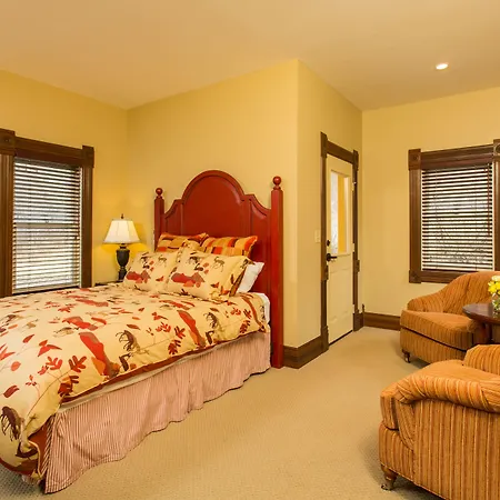 The Victorian Luxury B&B-2