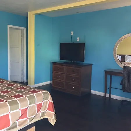 Cornett Motel-2