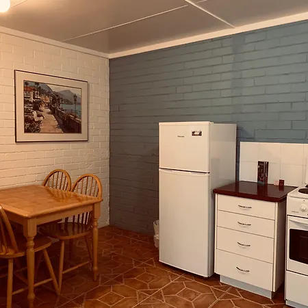 Guildford River Retreat-3