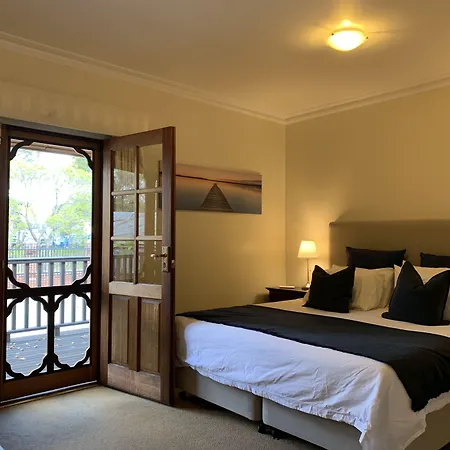 Guildford River Retreat-2