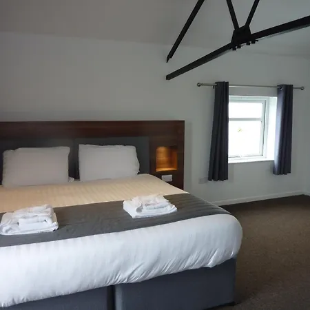 Oakwood Farm Mews Chester-3