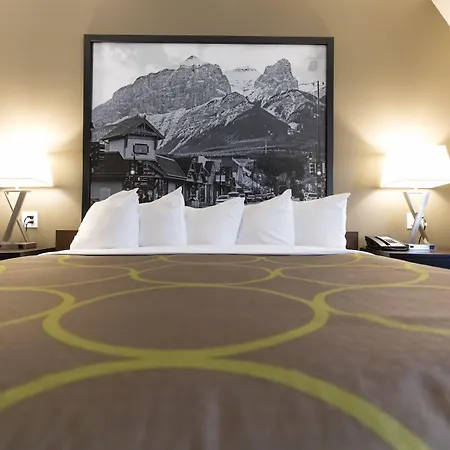 Super 8 By Wyndham Canmore-3