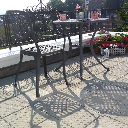 Crystal Palace B&B-2