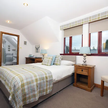 Culliss House B&B-2