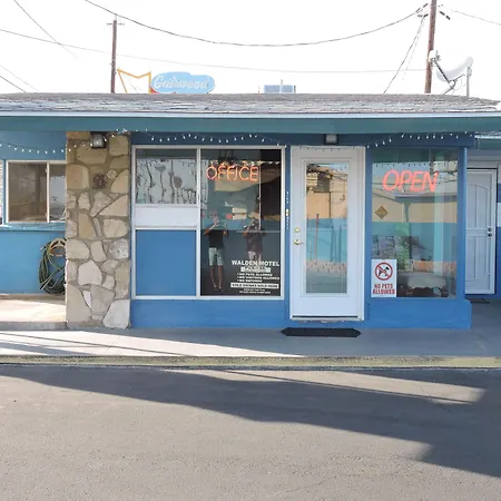 Walden Motel-3