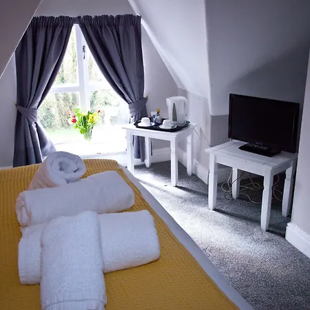 Rowton Poplars Hotel-3