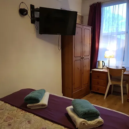 Adams Guest House-3