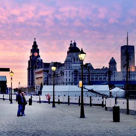 The Liverpool Pod Travel Hostel-2