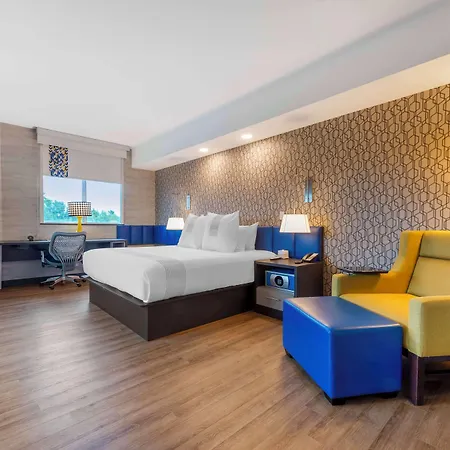 Glo Best Western Kanata Ottawa West-2