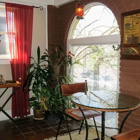 Greenwood Bed And Breakfast-3
