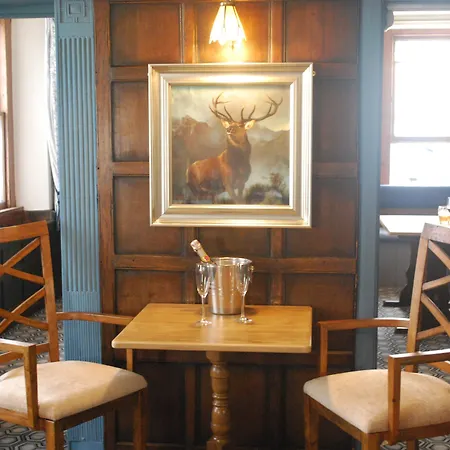Rose And Crown-2