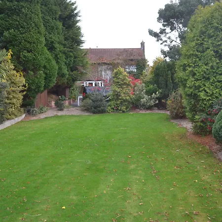 Ashfield Bed & Breakfast-2