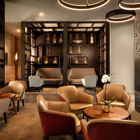 Hyatt Place Calgary Airport-2