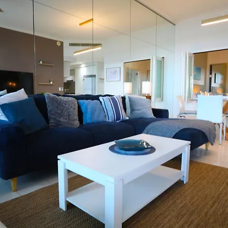 Silvershore Apartments On The Broadwater-2