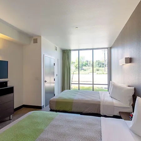 Studio 6 Austin Airport-2