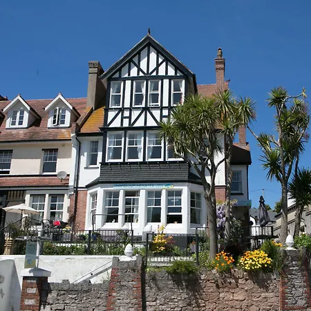 Harbour Heights Guest House-3