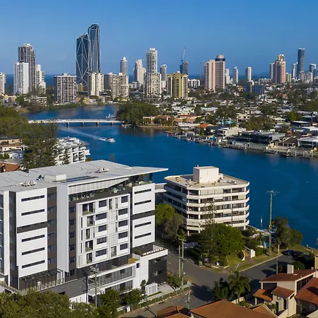 Peninsular Gold Coast-2