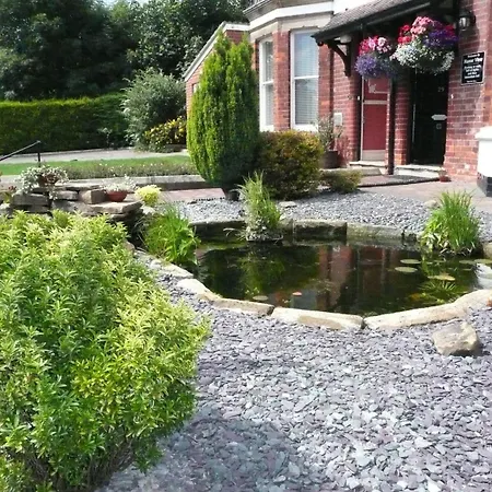 Manor View-2