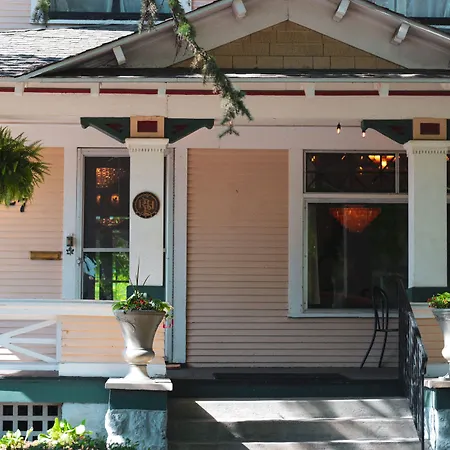 Marianna Stoltz House-2