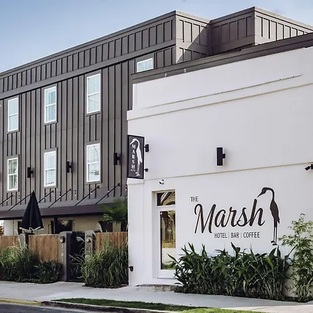 Marsh Hotel-2