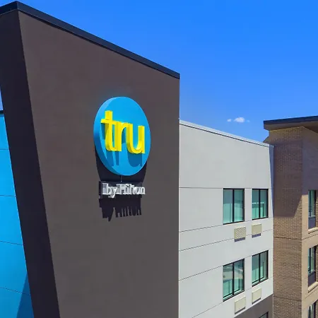 Tru By Hilton Omaha I 80 At 72Nd Street, Ne-2