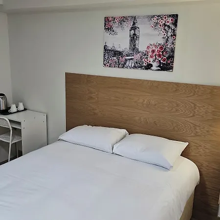 Homefield Lodge-2