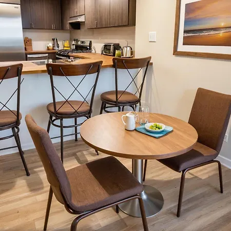 Modern Venice Beach Stay Entire Homes- Walk To Marina & Boardwalk-3