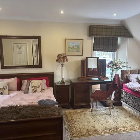 The West Highland Way Hotel And Retreat Accommodation-2
