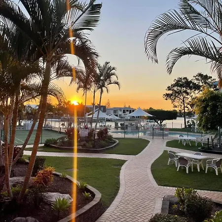 Pelican Cove Waterfront Apartments-3