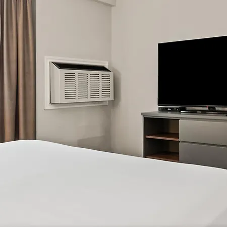 Country Inn & Suites By Radisson, Winnipeg, Mb-3